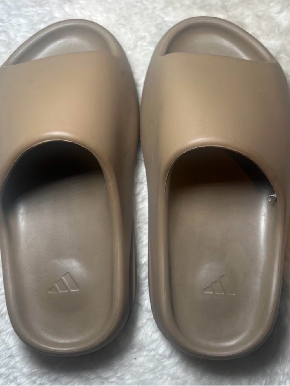 Yeezy Slide Sandals in Taupe